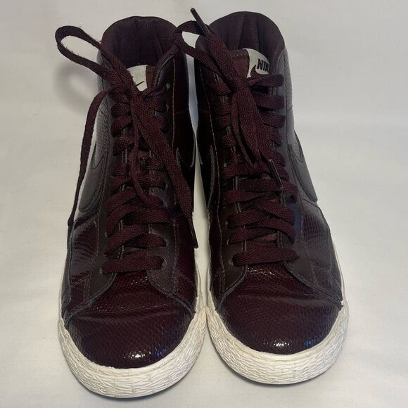 Nike Shoes - Nike Blazer Mid Premium Leather Snakeskin Bordeaux Sneakers Size 7 Purple